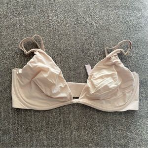 Victorias Secret Incredible Unlined Plunge